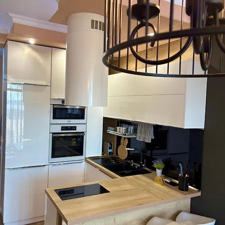 Sea View лазурен бряг בורגאס